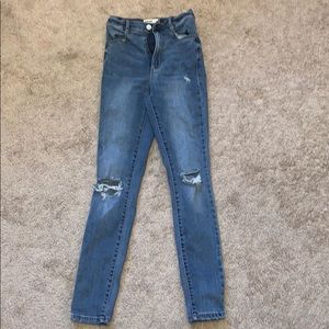 GARAGE lightly worn size 00